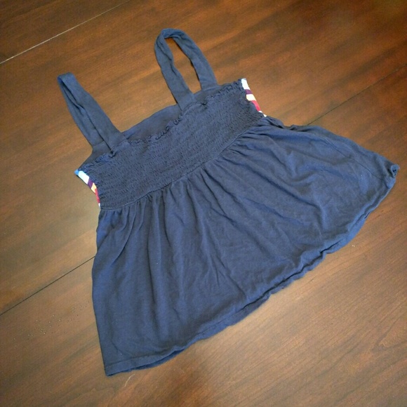 Gap Top - Picture 2 of 3